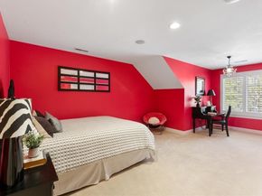 11 Swan Ln 11, Andover MA 01810