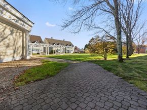 53 Warren St 318, Newburyport MA 01950