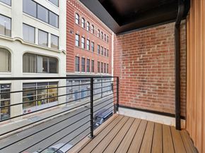230 Friend St. 3, Boston MA 02114