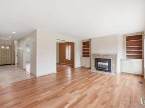 770 Salisbury St 424, Worcester MA 01609