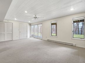 770 Salisbury St 424, Worcester MA 01609