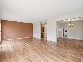 770 Salisbury St 424, Worcester MA 01609