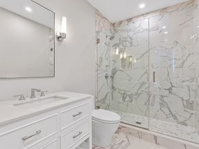 5 Colonial Rd, Needham MA 02492