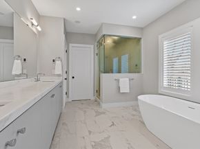 5 Colonial Rd, Needham MA 02492