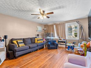 17 Vineyard St, Worcester MA 01603
