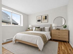 8 Kittredge St 10, Boston MA 02131