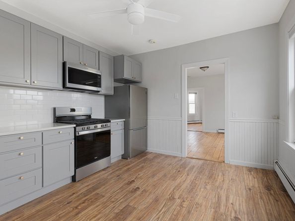 26 Plymouth 3, Cambridge MA 02141