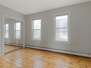 26 Plymouth 3, Cambridge MA 02141