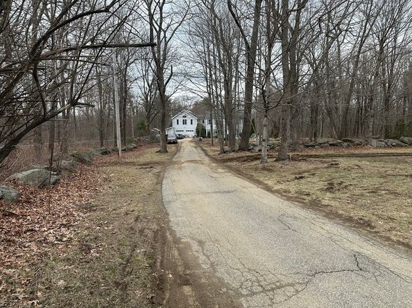 488 Jackson Rd, Hardwick MA 01037