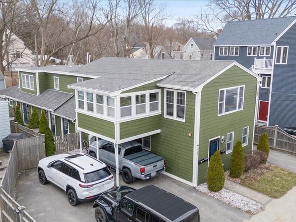 333 Merrimac St 1, Newburyport MA 01950