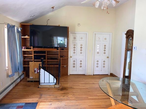 5 Hillcrest Road, Andover MA 01810