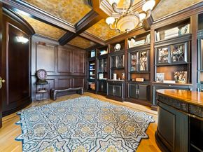 20 Boulder Rd, Newton MA 02459