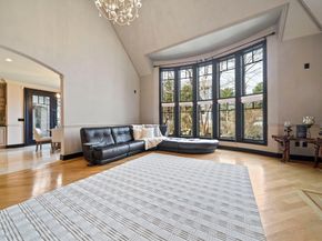 20 Boulder Rd, Newton MA 02459