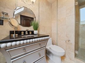 20 Boulder Rd, Newton MA 02459