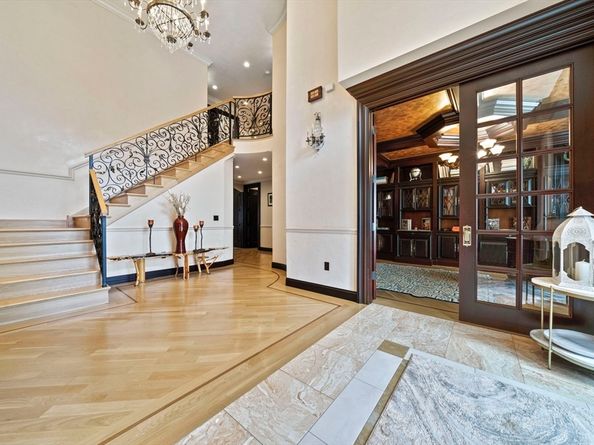 20 Boulder Rd, Newton MA 02459