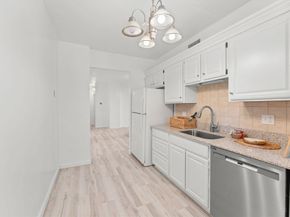 198 Locust St 105, Lynn MA 01904