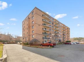 198 Locust St 105, Lynn MA 01904
