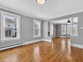 22 Maple St, Templeton MA 01436