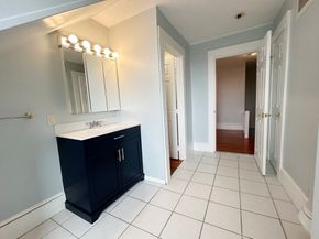 80 Linden St 80, Salem MA 01970