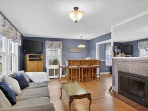 51 Brantwood Rd, Worcester MA 01602