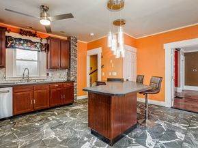 90 Mechanic St, Fitchburg MA 01420