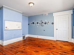 90 Mechanic St, Fitchburg MA 01420