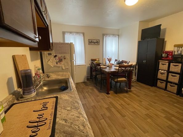 183 Everett St, Southbridge MA 01550