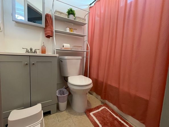 183 Everett St, Southbridge MA 01550