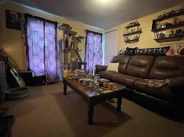 183 Everett St, Southbridge MA 01550