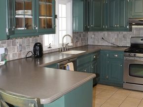 71 Charles St, Weymouth MA 02189