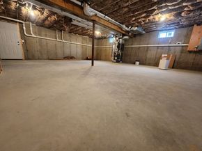 11 Stephanie Drive, Gardner MA 01440