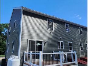 11 Stephanie Drive, Gardner MA 01440