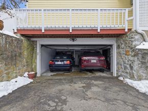 560 Worcester St, Wellesley MA 02481