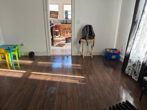 52 Quincy St, Holbrook MA 02343