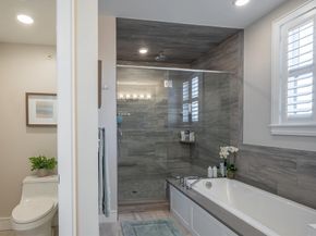 78 Thatcher Rd 6, Gloucester MA 01930