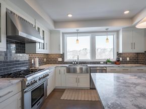 78 Thatcher Rd 6, Gloucester MA 01930