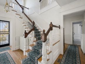 92 Grant Ave, Newton MA 02459