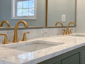 159 Pine St, Manchester MA 01944