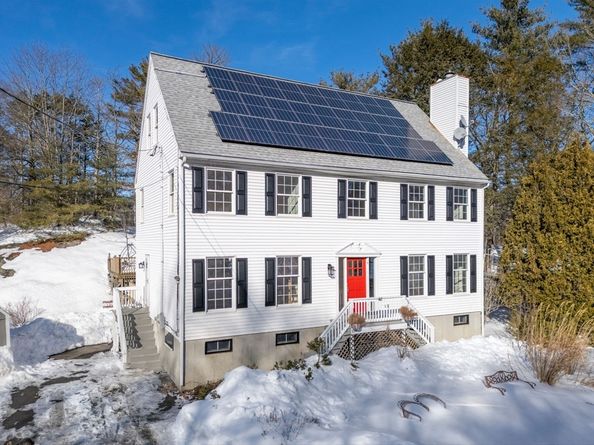 159 Pine St, Manchester MA 01944