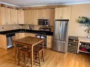 37 Mt Vernon 1R, Boston MA 02125