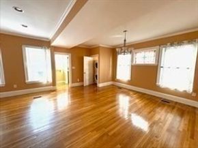 37 Mt Vernon 1R, Boston MA 02125