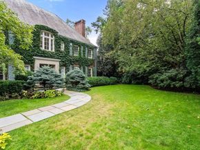 188 Heath St, Brookline MA 02467