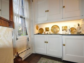 51 Pinckney St, Boston MA 02114