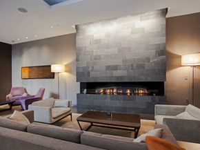 580 Washington 1407, Boston MA 02111