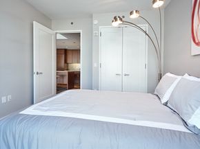 580 Washington 1407, Boston MA 02111