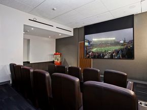 580 Washington 1407, Boston MA 02111