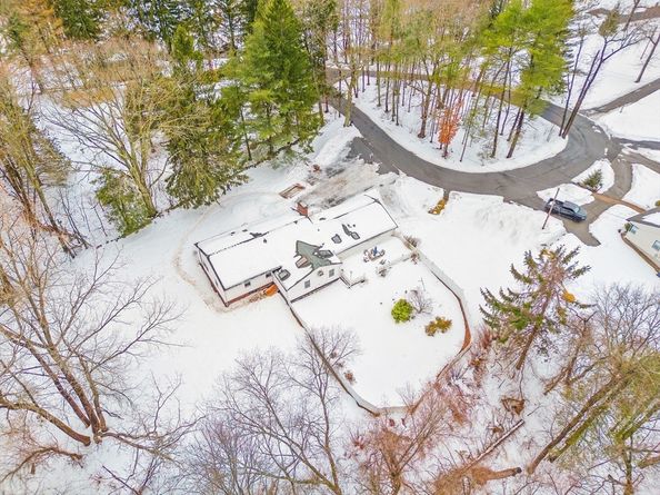 79 Royce Rd, Marlborough MA 01752