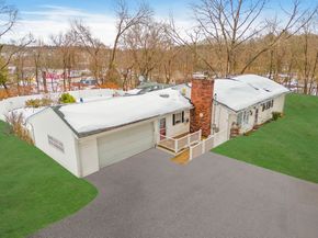 79 Royce Rd, Marlborough MA 01752