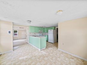 3 Short Neck Rd, Wareham MA 02532