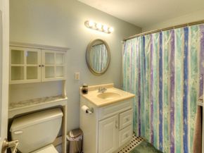 215 Mill St 115, Worcester MA 01602